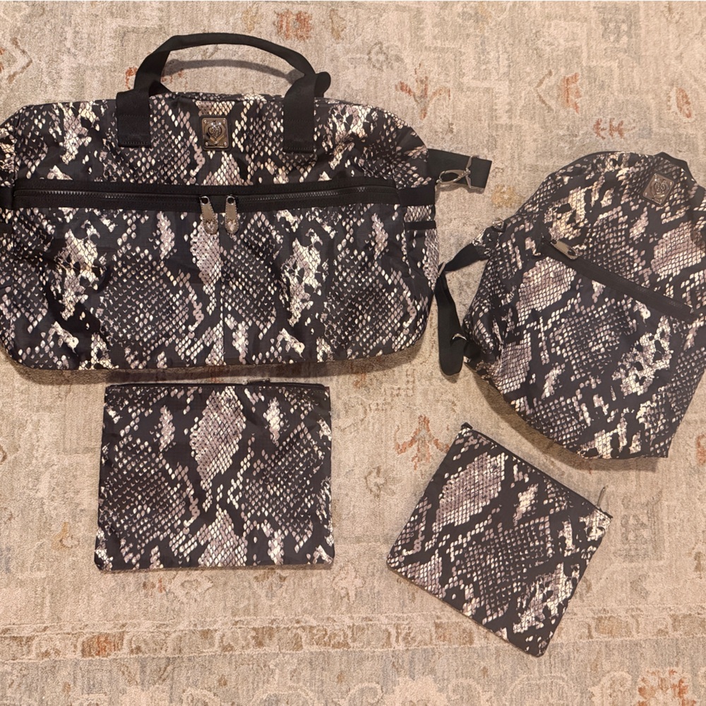 Brighton Black and Gray Snakeskin Mojave Round Tripper and Happy Trails Bag Set